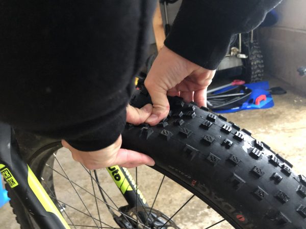 puncture resistant fat bike tires